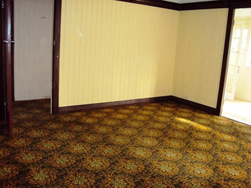 368 Cavendish Road, Coorparoo QLD 4151