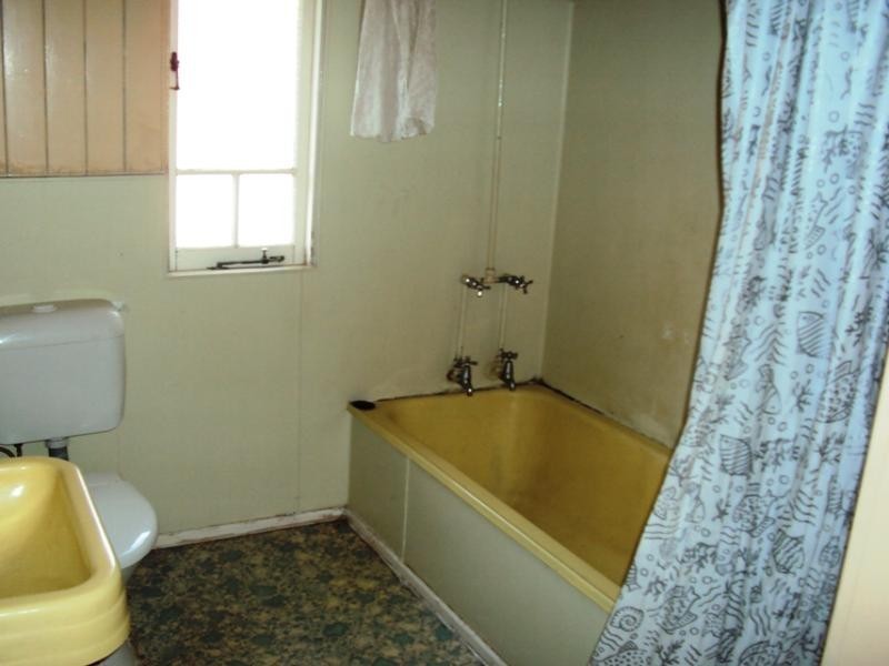 368 Cavendish Road, Coorparoo QLD 4151