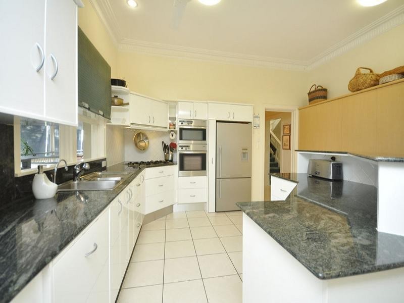 23 Spica Street, Coorparoo QLD 4151