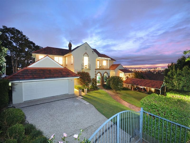 23 Spica Street, Coorparoo QLD 4151