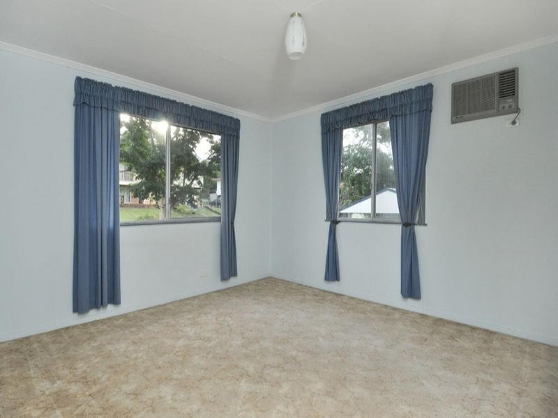 59 Valentia Street, Mansfield QLD 4122