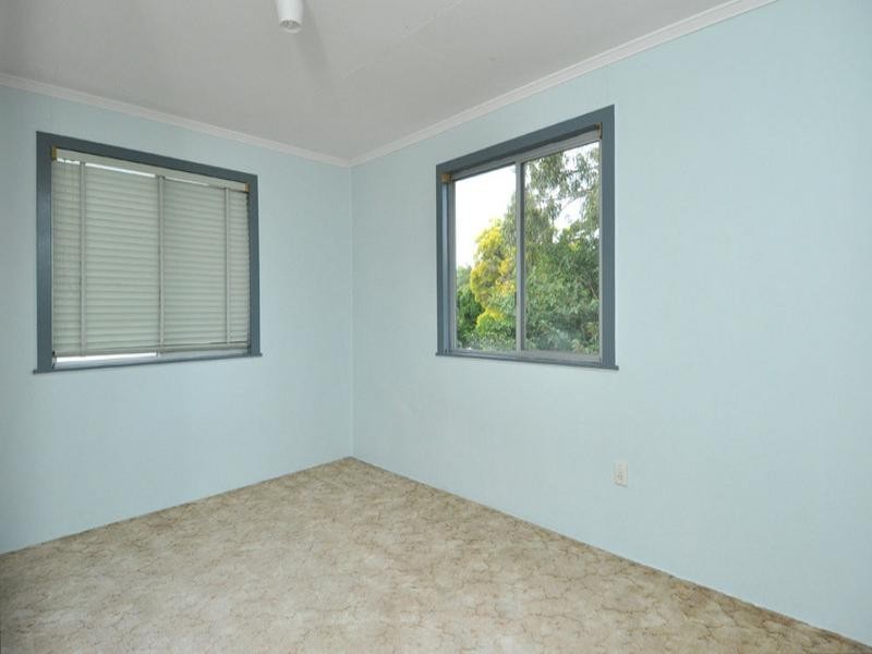 59 Valentia Street, Mansfield QLD 4122