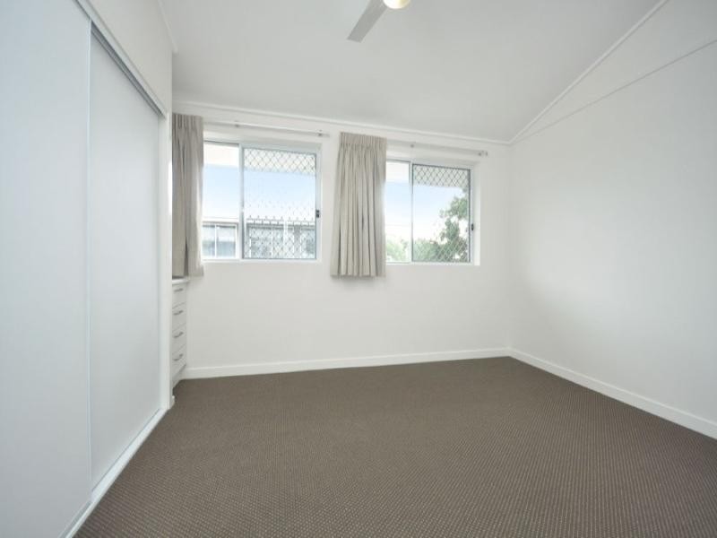 8/93 Waterton Street, Annerley QLD 4103