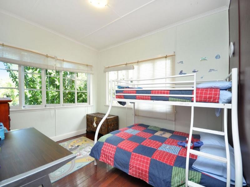 72 Carranya Street, Camp Hill QLD 4152