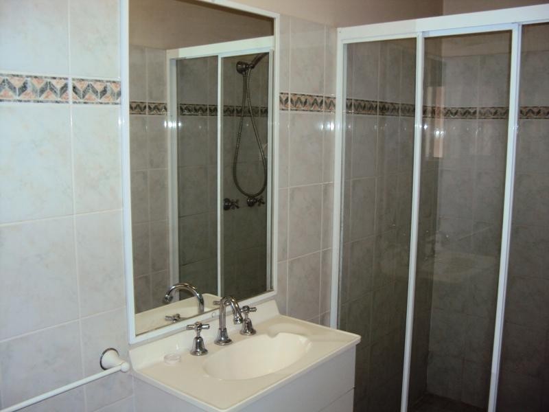 6/30 Noela Street, Coorparoo QLD 4151