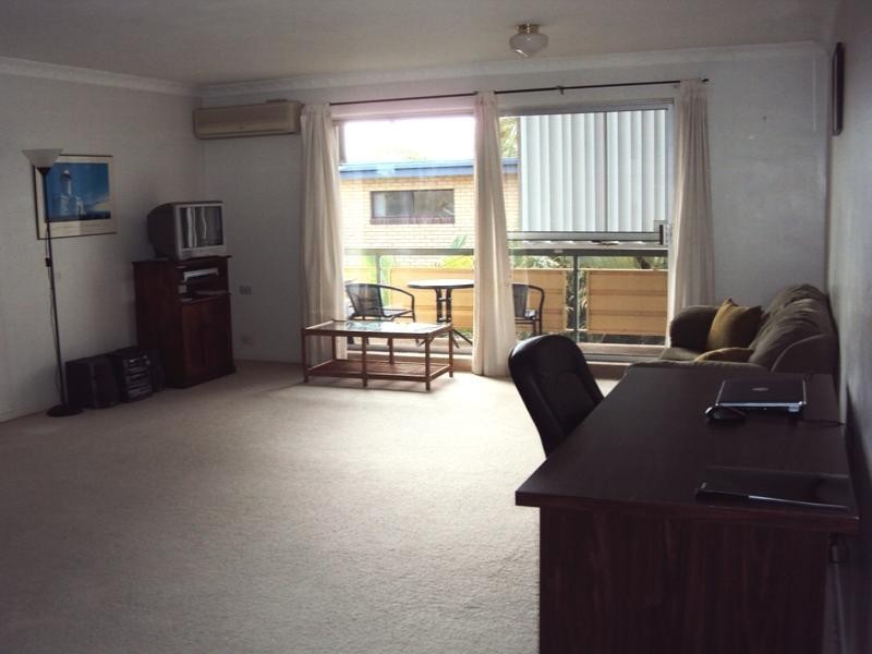 6/24 Raby Road, Coorparoo QLD 4151