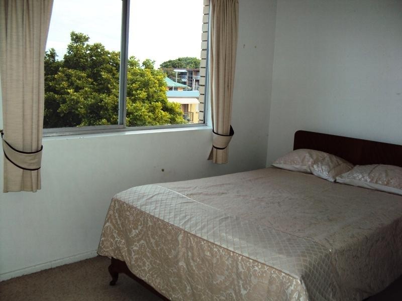 6/24 Raby Road, Coorparoo QLD 4151