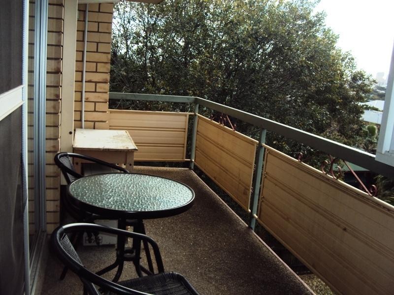 6/24 Raby Road, Coorparoo QLD 4151