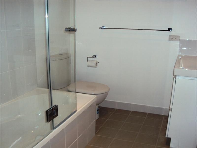 464 Cavendish Road, Coorparoo QLD 4151