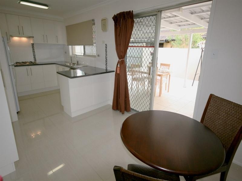 990 Creek Road, Carina Heights QLD 4152