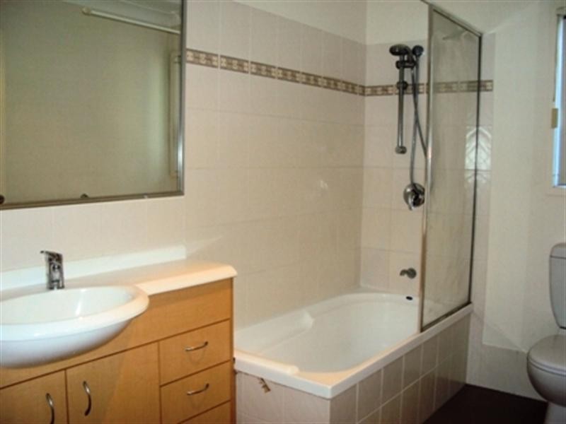 9/96 Marquis Street, Greenslopes QLD 4120