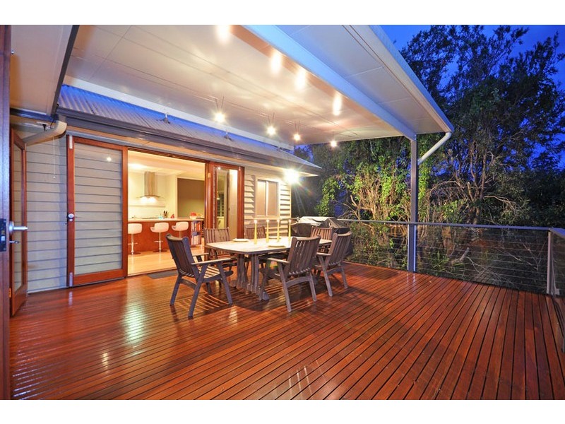 19 Mars Street, Coorparoo QLD 4151