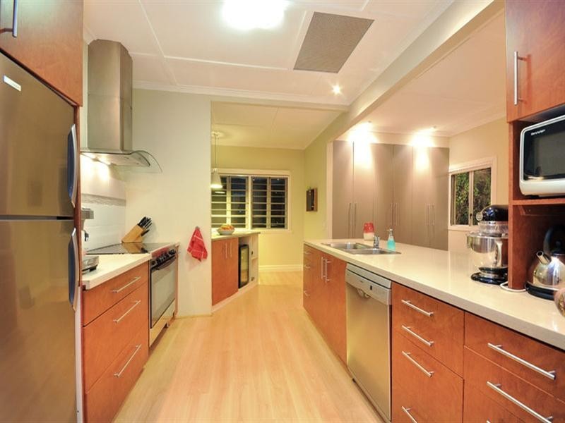 19 Mars Street, Coorparoo QLD 4151