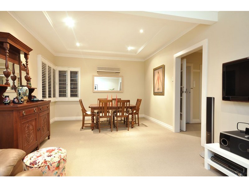 19 Mars Street, Coorparoo QLD 4151