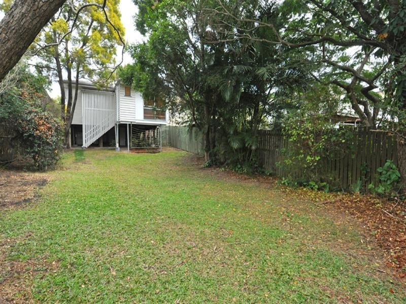 214 Agnew Street, Morningside QLD 4170