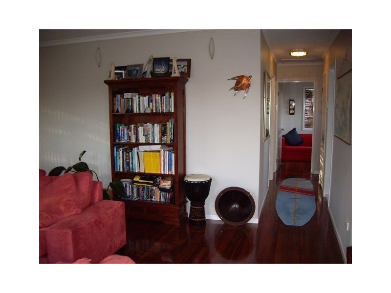 19 Banbury Street, Carina QLD 4152