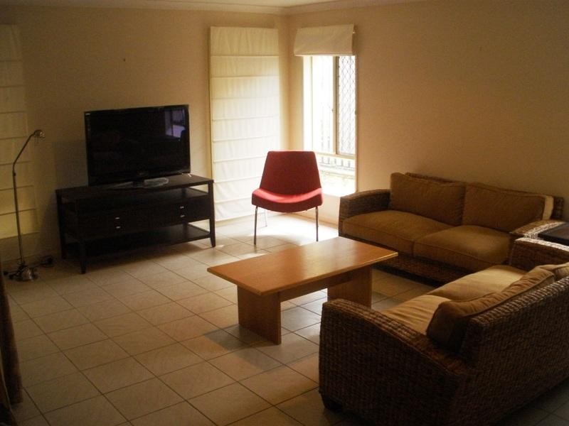 21 Kakadu Crescent, Underwood QLD 4119