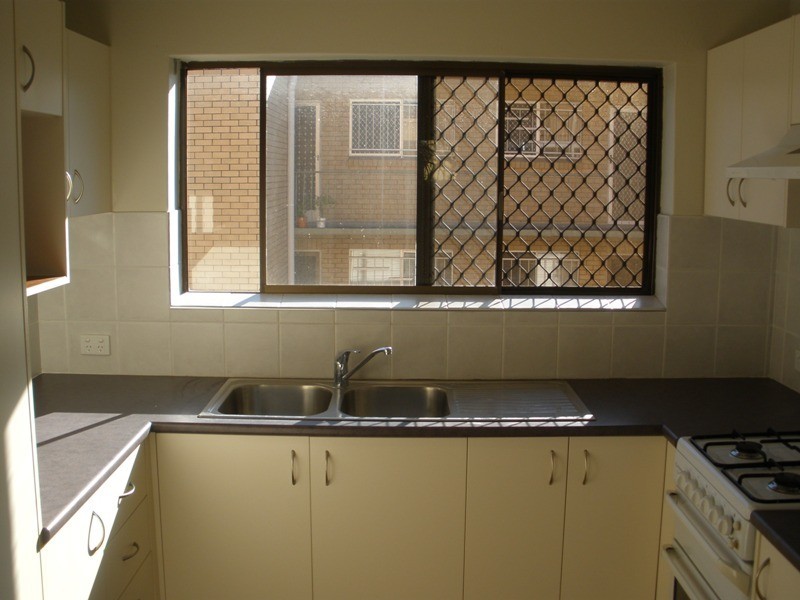 1/43 Denman Street, Greenslopes QLD 4120