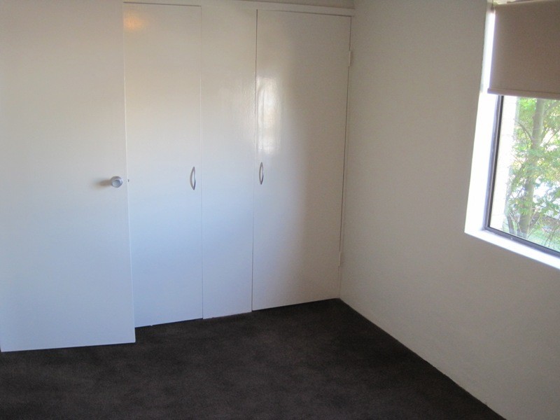 1/43 Denman Street, Greenslopes QLD 4120