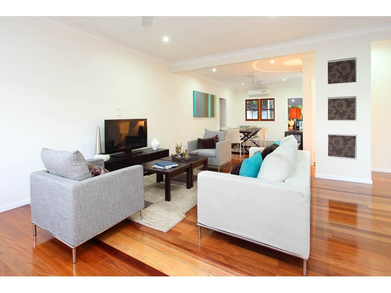 48 Norfolk Street, Coorparoo QLD 4151