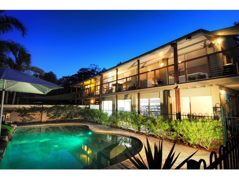 33 Balmerino Drive, Carina QLD 4152