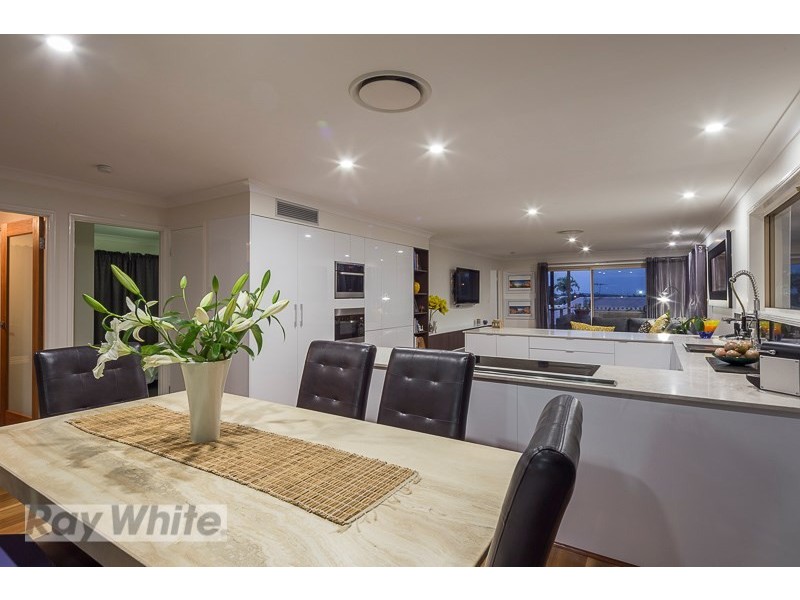 33 Balmerino Drive, Carina QLD 4152