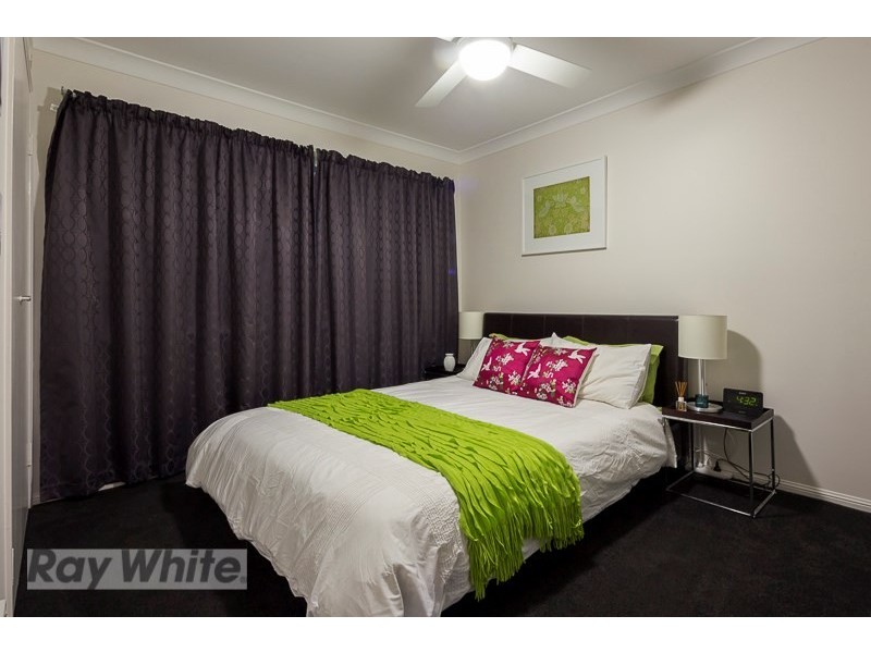 33 Balmerino Drive, Carina QLD 4152