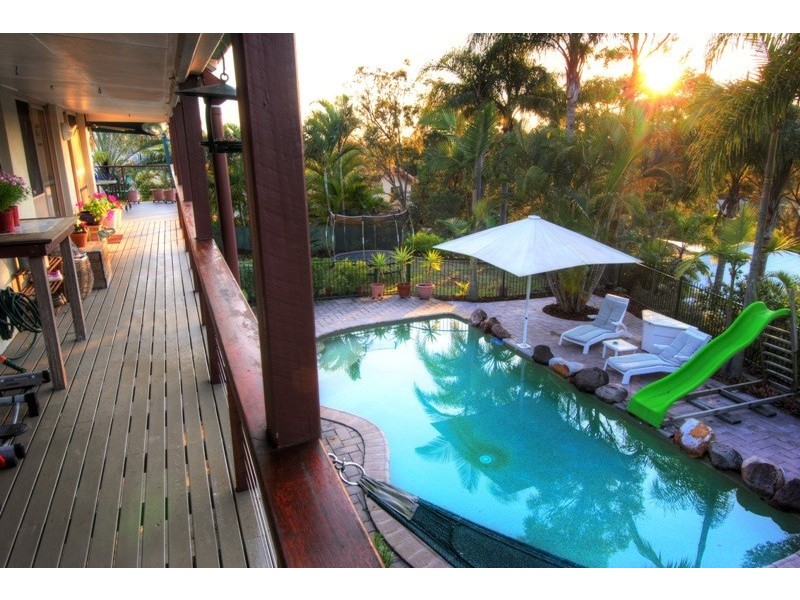 33 Balmerino Drive, Carina QLD 4152