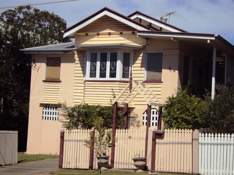 95 Milsom Street, Coorparoo QLD 4151