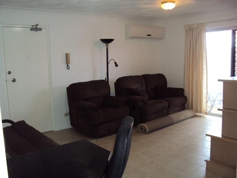 2/45 Derby Street, Coorparoo QLD 4151