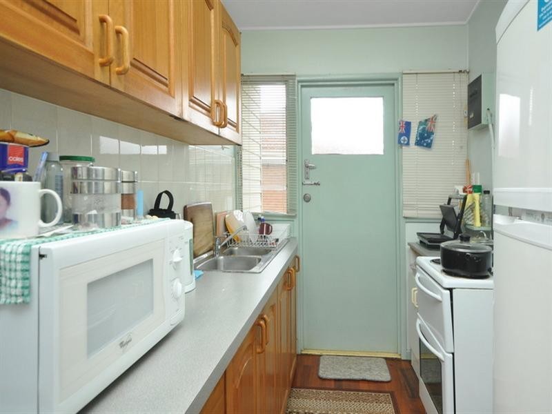 1 Thelma Street, Mount Gravatt East QLD 4122