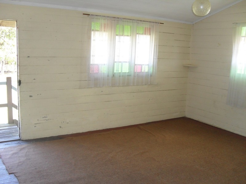 87 Old Cleveland Road, Greenslopes QLD 4120