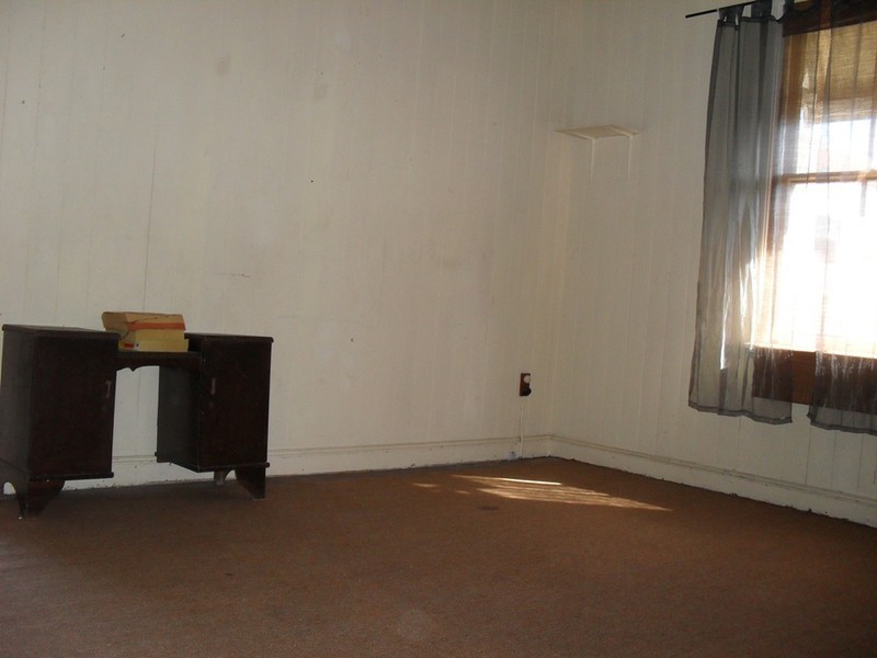 87 Old Cleveland Road, Greenslopes QLD 4120