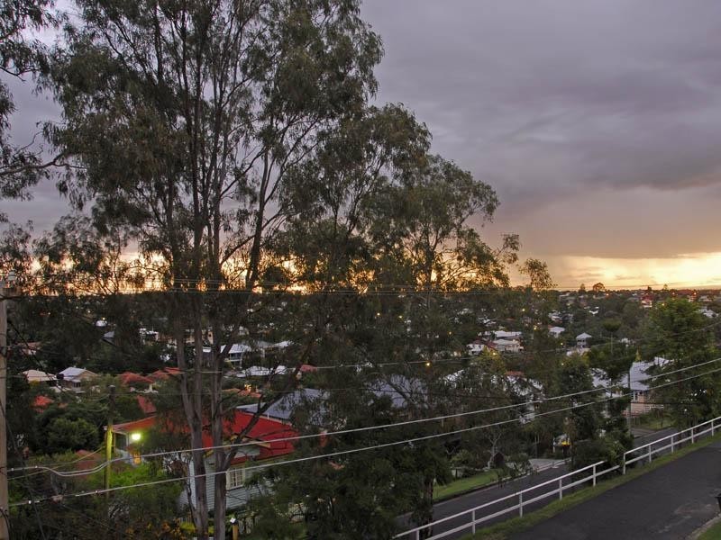 54 Waverley Road, Camp Hill QLD 4152