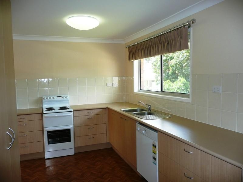 74 Ara Street, Camp Hill QLD 4152