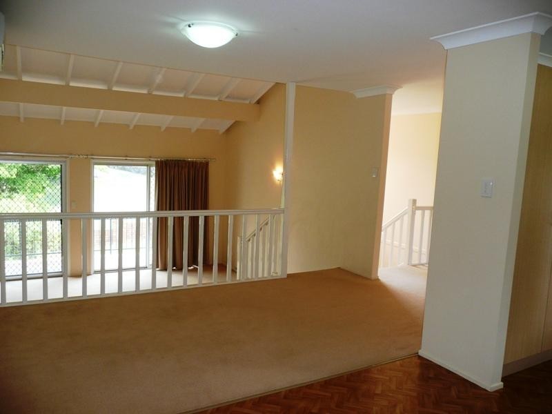 74 Ara Street, Camp Hill QLD 4152