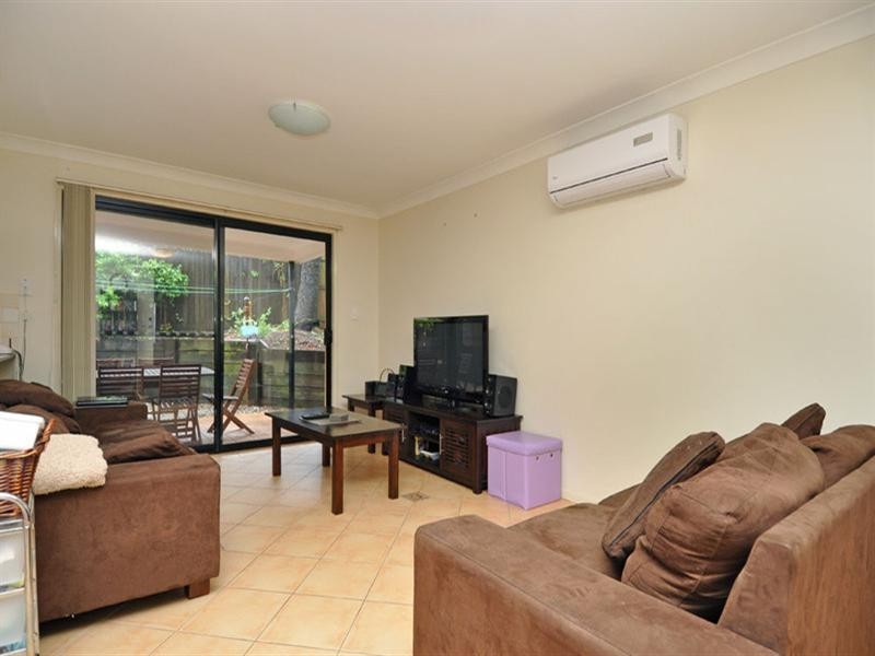 4/35 St Leonards Street, Coorparoo QLD 4151