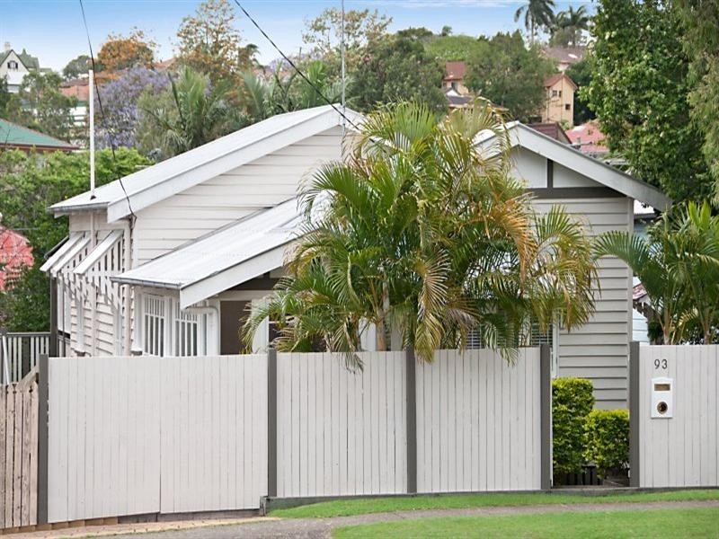 93 Pembroke Road, Coorparoo QLD 4151
