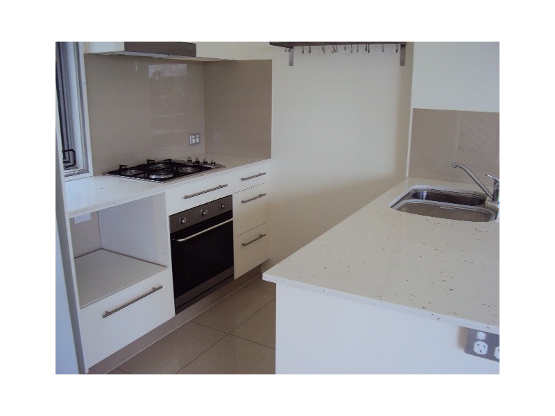 41 Barnes Avenue, Coorparoo QLD 4151