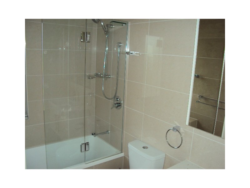 41 Barnes Avenue, Coorparoo QLD 4151