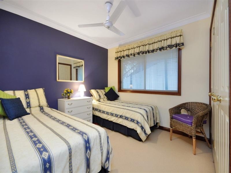 4 Beardsley Place, Carina QLD 4152