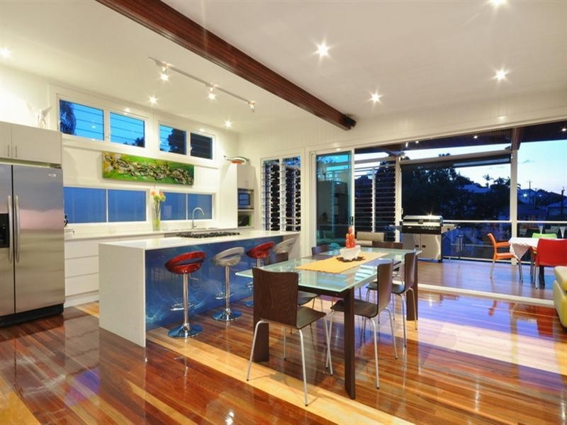 33 Brae Street, Coorparoo QLD 4151