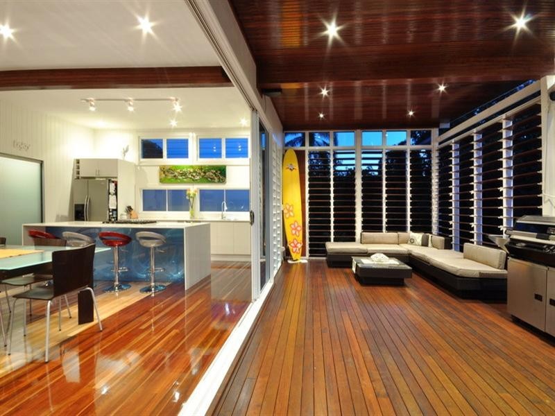 33 Brae Street, Coorparoo QLD 4151