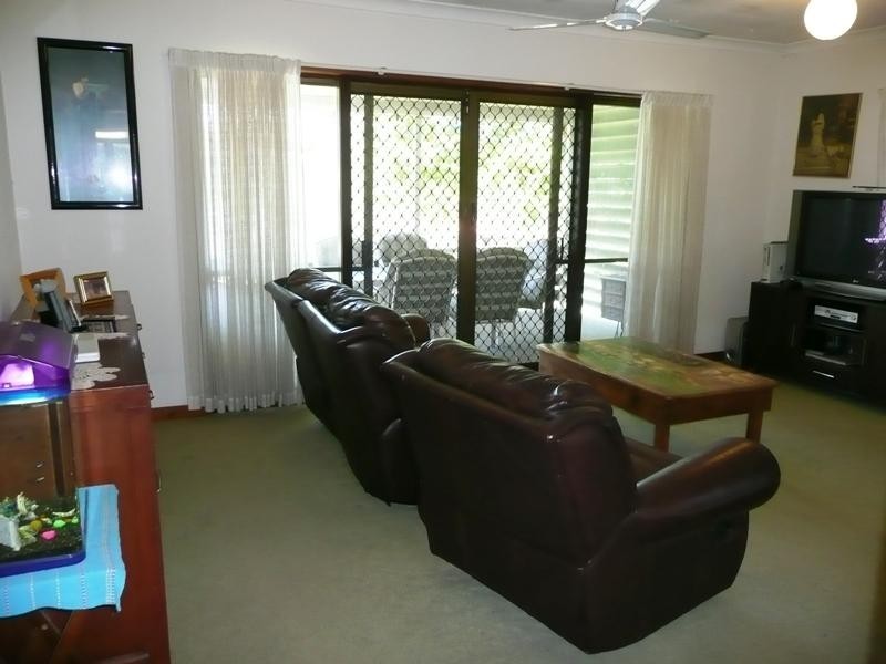 4 Orion Street, Coorparoo QLD 4151