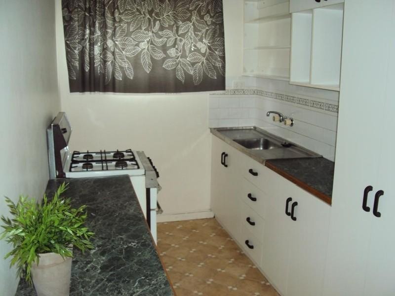 2/10 Loch Street, West End QLD 4101