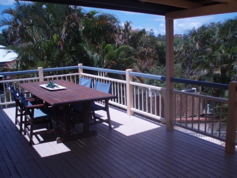 29 Power Street, Norman Park QLD 4170