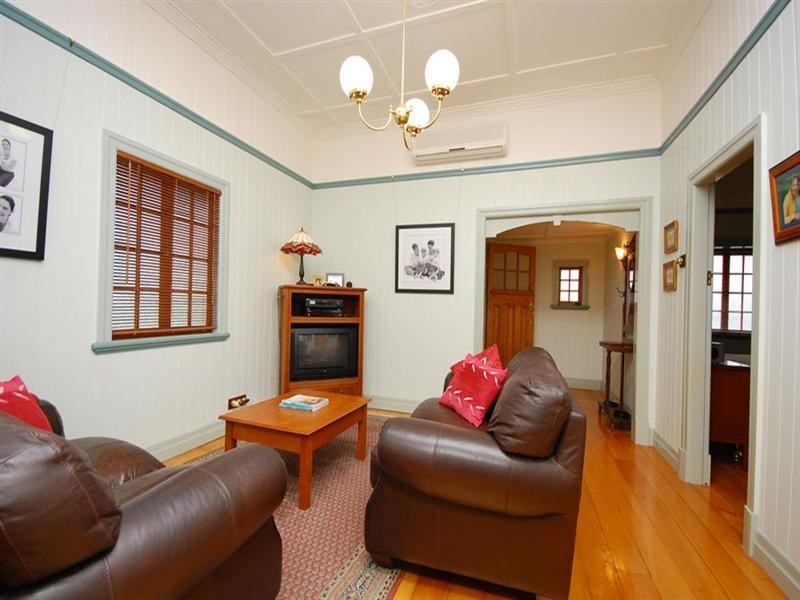 66 Norfolk Street, Coorparoo QLD 4151