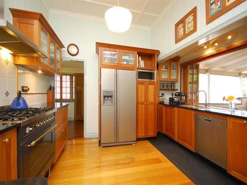 66 Norfolk Street, Coorparoo QLD 4151