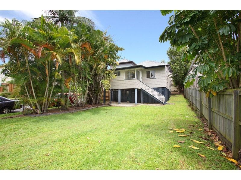 91 Pembroke Road, Coorparoo QLD 4151