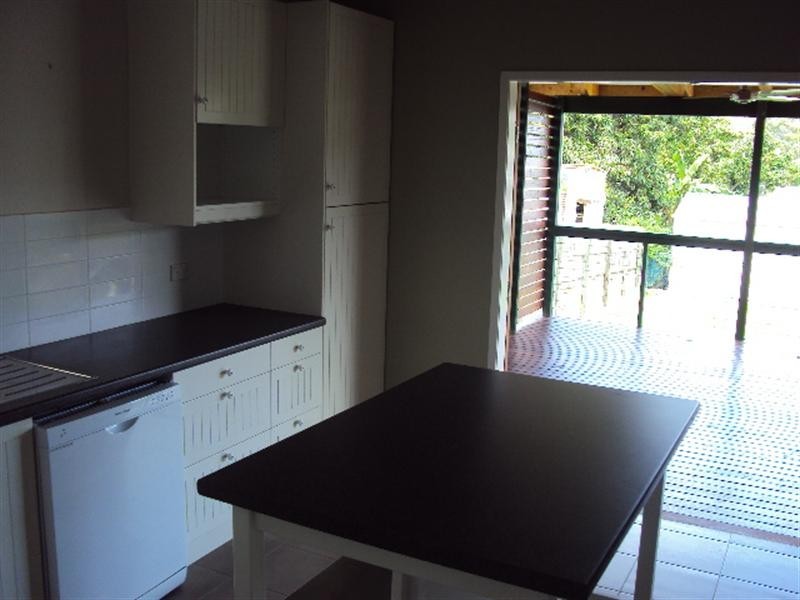 11 Erica Street, Cannon Hill QLD 4170